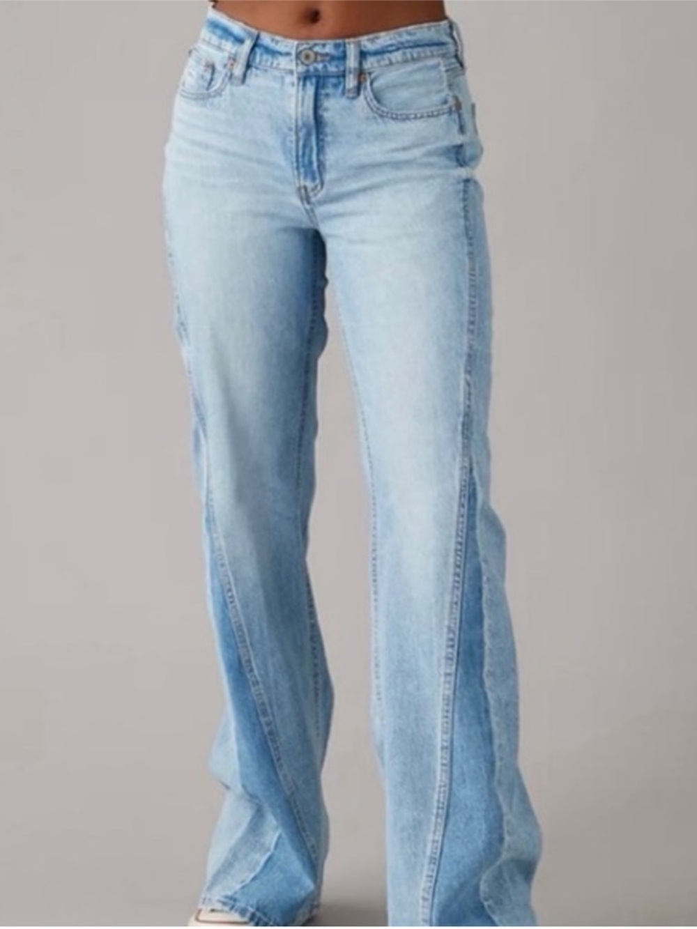 American Eagle Two-Tone Strigid Low Rise Baggy Flare Jeans